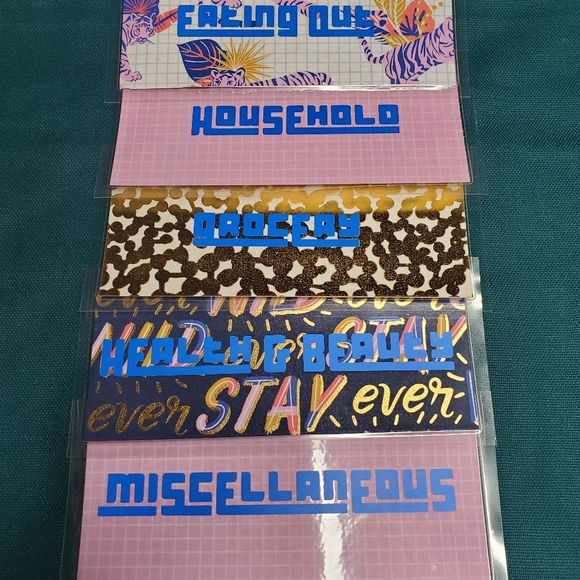 2LBG Golden Lioness Cash Envelopes - Set of 5 - Picture 5 of 11